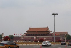 Kinh ngạc các thành phố lớn ở Trung Quốc cấm hoàn toàn xe máy xăng