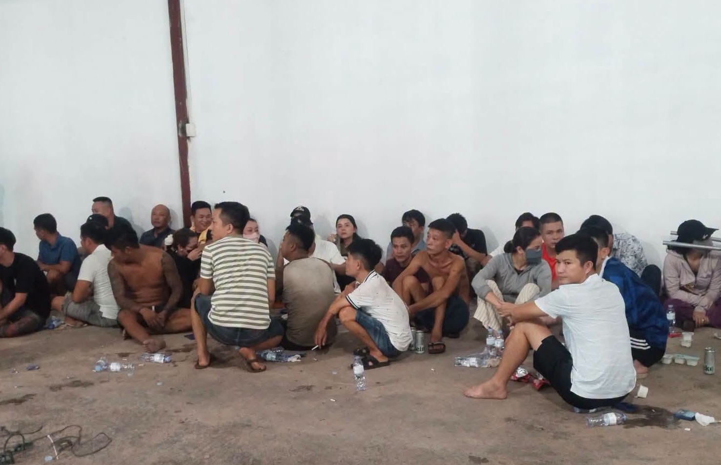 Lào triệt phá tụ điểm cờ bạc tại tỉnh Savannakhet tạm giữ 161 công dân Việt Nam