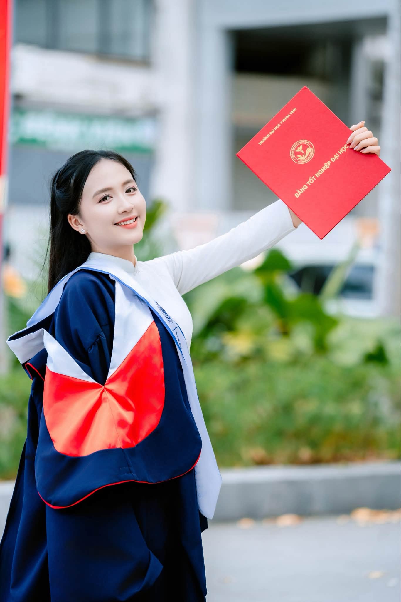 Bức thư đặc biệt của một sinh viên Lào sau khi tốt nghiệp Đại học tại Việt Nam