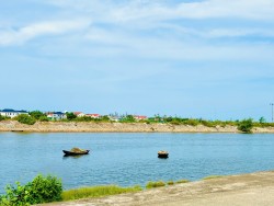 NGƯỜI THƯƠNG BINH MỞ ĐƯỜNG VÀO LÒNG DÂN
